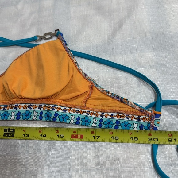 (B3) Trina Turk Orange and Blue Bikini Top, size 4 - Picture 10 of 12